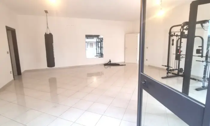 Rexer-Manfredonia-Affitto-a-ManfredoniaFG-locale-commerciale-di-circa-mq-Altro