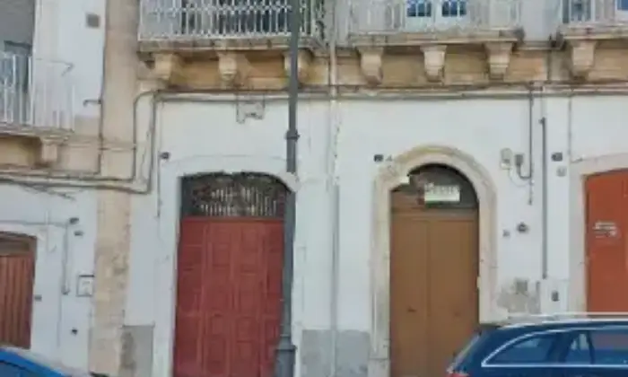 Rexer-Martina-Franca-Vendesi-trilocale-via-Gaetano-DonizettiCarmine-Piazza-Mario-PaganoMartina-Franca-Terrazzo