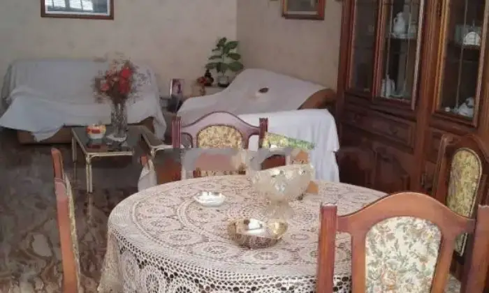 Rexer-San-Paolo-di-Civitate-Villa-unifamiliare-via-Giuseppe-Ungaretti-San-Paolo-di-Civitate-Salone
