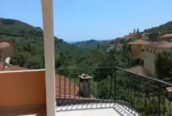 Rexer-Imperia-Appartamento-in-vendita-in-via-Santa-Caterina-Porto-Maurizio-Imperia-Terrazzo