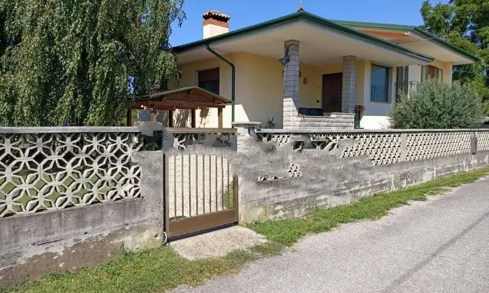 Rexer-Fiumicello-Villa-Vicentina-Villa-unifamiliare-via-Ermellino-Papariano-Fiumicello-Villa-Vicentina-Giardino