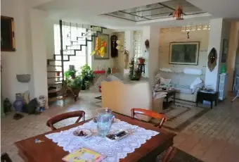 Rexer-Enna-Vendesi-villa-in-contrada-MugaveroEnna-Bassa-Enna-Altro