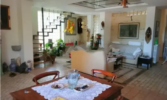 Rexer-Enna-Vendesi-villa-in-contrada-MugaveroEnna-Bassa-Enna-Altro