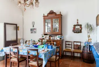 Rexer-Lugo-Immobile-indipendente-plurifamiliare-adatto-per-cohousing-o-struttura-ricettiva-SALONE