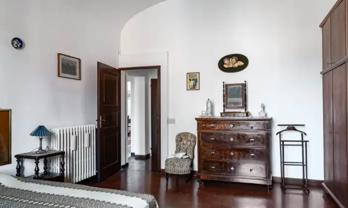 Rexer-Lugo-Immobile-indipendente-plurifamiliare-adatto-per-cohousing-o-struttura-ricettiva-CAMERA-DA-LETTO
