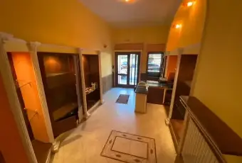 Rexer-Avellino-Negozio-ampio-in-centro-storico-Altro