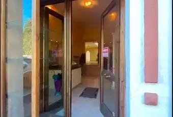 Rexer-Avellino-Negozio-ampio-in-centro-storico-Altro