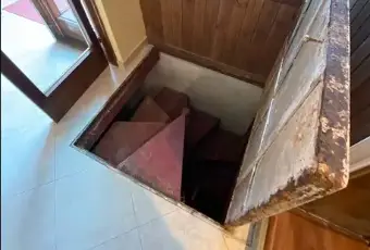 Rexer-Avellino-Negozio-ampio-in-centro-storico-Altro