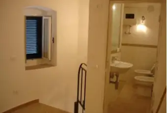 Rexer-Arcola-Appartamento-su-due-piani-in-vendita-in-vicolo-Scolastico-Bagno