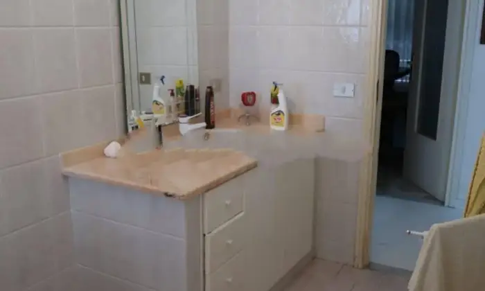 Rexer-Piana-degli-Albanesi-Vendesi-appartamento-in-via-Giacomo-Matteotti-a-Piana-degli-Albanesi-Bagno