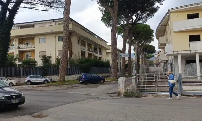 Rexer-Caserta-Duplex-vendesi-in-zona-servita-Altro