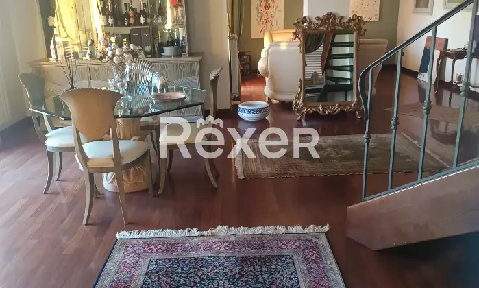 Rexer-Caserta-Duplex-vendesi-in-zona-servita-Altro