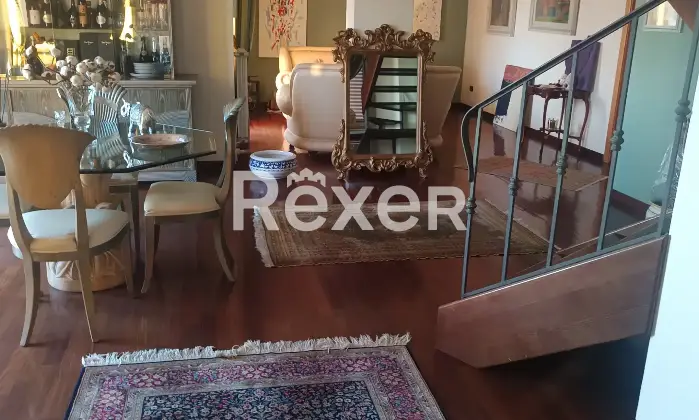 Rexer-Caserta-Duplex-vendesi-in-zona-servita-Altro