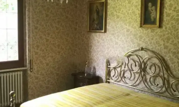Rexer-Villafranca-in-Lunigiana-Villa-in-vendita-in-Vai-Arborio-Villafranca-in-Lunigiana-CameraDaLetto