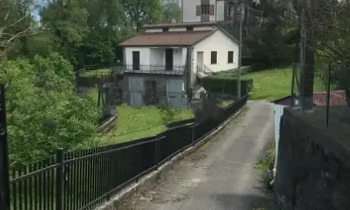 Rexer-Villafranca-in-Lunigiana-Villa-in-vendita-in-Vai-Arborio-Villafranca-in-Lunigiana-Giardino