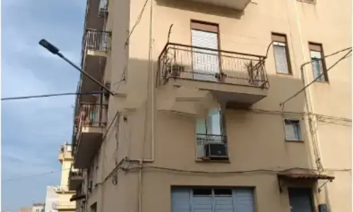 Rexer-Villarosa-Appartamento-ampio-e-luminoso-in-vendita-a-Villarosa-EN-Terrazzo