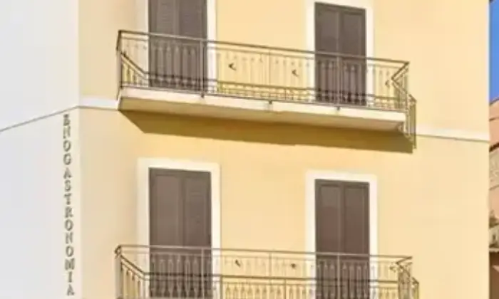 Rexer-Pozzuoli-Vendesi-Appartamento-centro-pozzuoli-Terrazzo