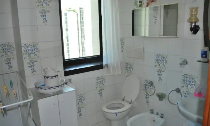 Rexer-Savona-Appartamento-primaseconda-casa-al-mare-con-box-e-cantina-Bagno