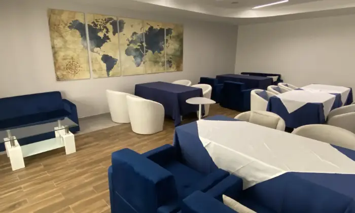 Rexer-Avezzano-Locale-commerciale-dotato-di-attrezzatura-completa-da-ristorazione-Salone
