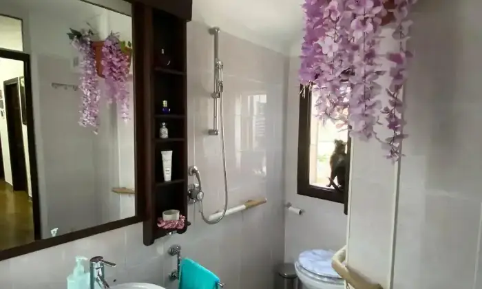 Rexer-Carovilli-Casa-Indipendente-Carovilli-IS-Bagno