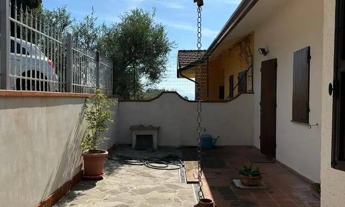 Rexer-Massarosa-Villa-bifamiliare-via-della-Migliana-Massarosa-Terrazzo