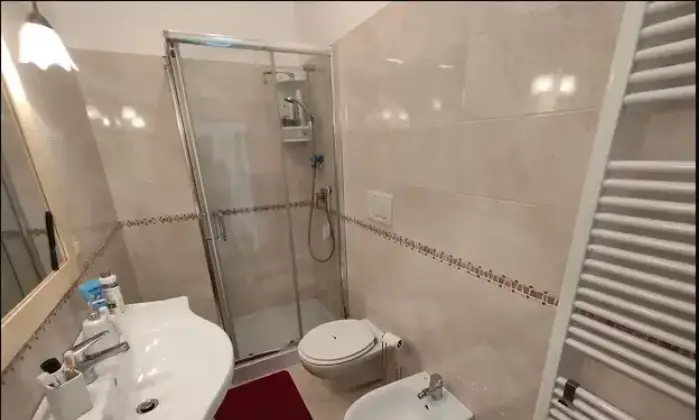 Rexer-Ostuni-Casa-indipendente-in-vendita-in-via-Marco-Pacuvio-ad-Ostuni-Bagno