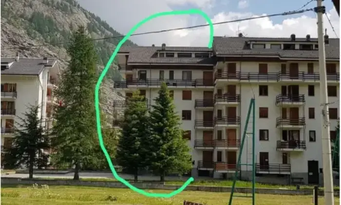 Rexer-Balme-Quadrilocale-in-vendita-in-Villaggio-Albaron-a-Balme-Giardino