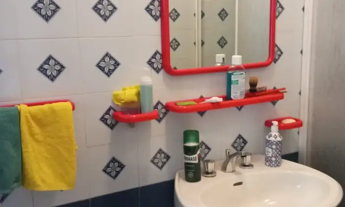 Rexer-Cotronei-Villetta-a-schiera-in-localit-Trepid-Soprano-a-Cotronei-BAGNO
