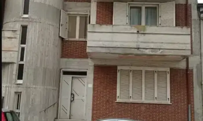 Rexer-SantElia-a-Pianisi-Intero-edificio-in-via-Giudice-Caracciolo-a-SantElia-a-Pianisi-Garage