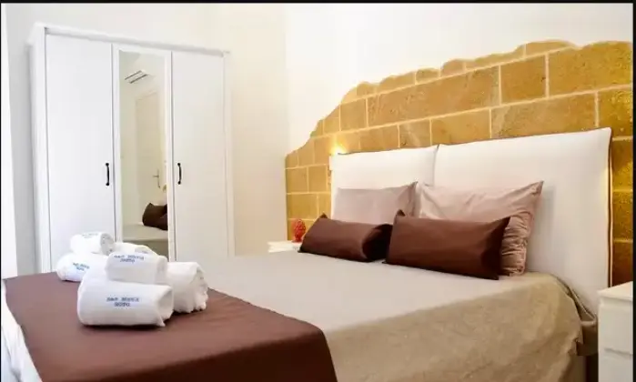 Rexer-Noto-Palazzo-in-vendita-in-via-Pietro-Micca-a-Noto-CameraDaLetto