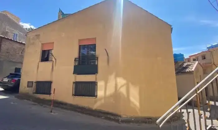 Rexer-Calascibetta-Casa-Indipendente-in-pieno-centro-Altro