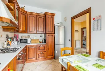 Rexer-Vicchio-Appartamento-in-Via-del-Ponte-Vicchio-CUCINA