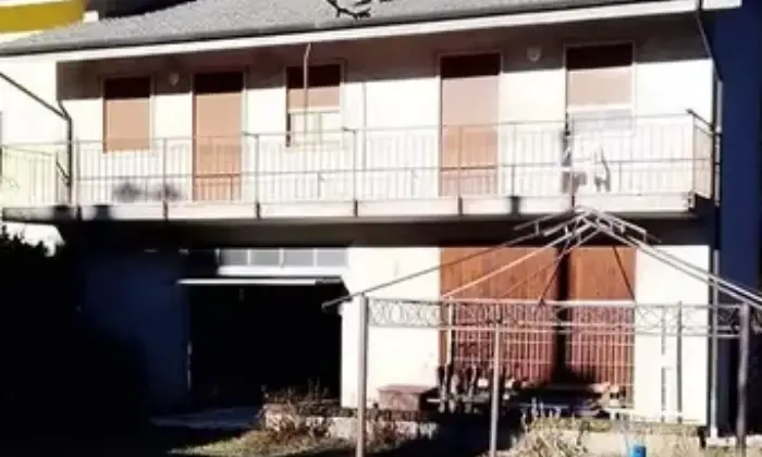 Rexer-Recoaro-Terme-Casa-libera-da-tre-lati-con-ingresso-indipendente-e-giardino-di-ca-mq-a-Recoaro-Terme-VI-Giardino
