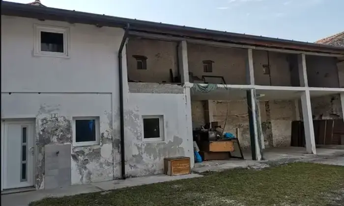 Rexer-Sedegliano-Rustico-Casale-in-Via-Massimo-dAzeglio-Sedegliano-Giardino
