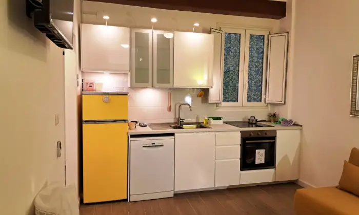 Rexer-Bari-Elegante-Appartamento-appena-Ristrutturato-e-mai-Abitato-Cucina