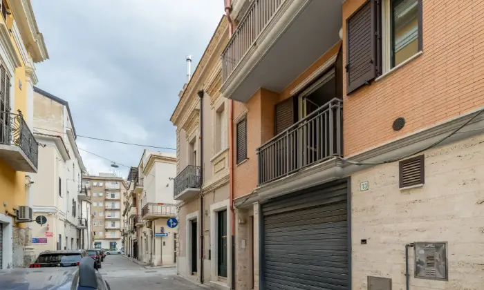 Rexer-San-Severo-A-due-passi-dalla-villa-comunale-vendesi-casa-a-schiera-con-ingresso-indipendente-ESTERNO