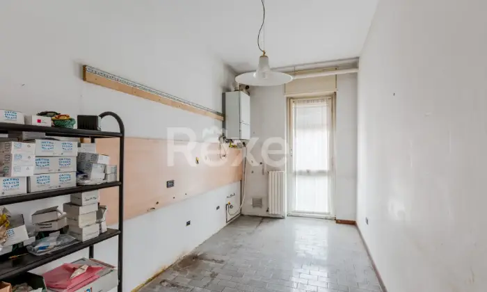 Rexer-Seveso-Incantevole-Appartamento-al-Terzo-Piano-in-Corso-Guglielmo-Marconi-Seveso-CUCINA