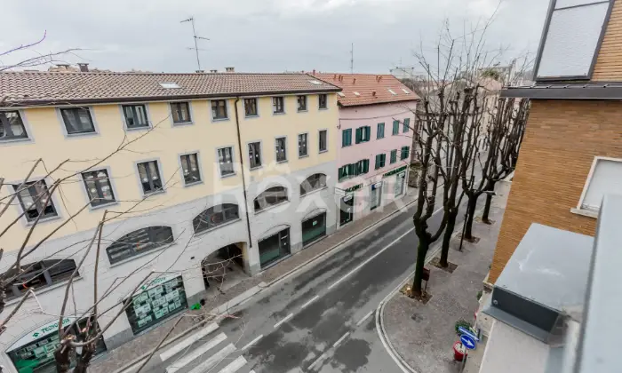 Rexer-Seveso-Incantevole-Appartamento-al-Terzo-Piano-in-Corso-Guglielmo-Marconi-Seveso-ALTRO