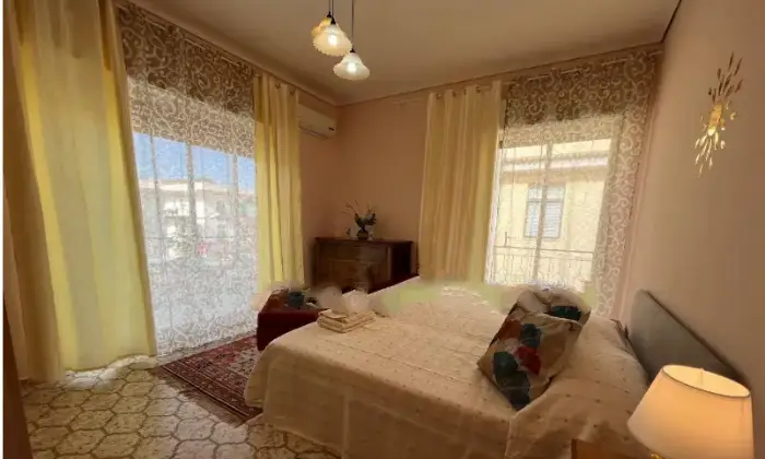 Rexer-Ragusa-Appartamento-ampio-in-vendita-a-Marina-di-Ragusa-Centro-CameraDaLetto