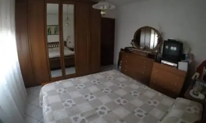 Rexer-Polesella-Appartamento-a-Polesella-CameraDaLetto