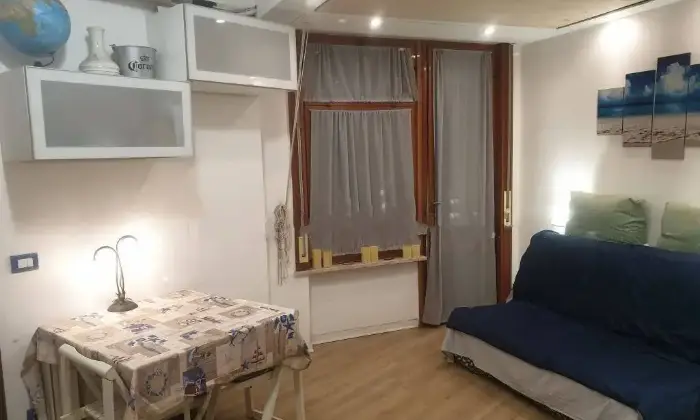 Rexer-Sanremo-Monolocale-via-Privata-Flesia-Foce-Semeria-Sanremo-CameraDaLetto