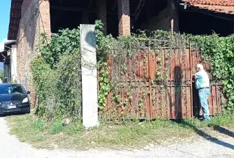 Rexer-Rivara-Rustico-in-vendita-in-via-Barbania-Borgata-Ponte-Rivara-Giardino