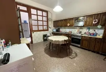 Rexer-Paceco-Ampio-appartamento-a-Paceco-in-via-Torre-Arsa-Cucina