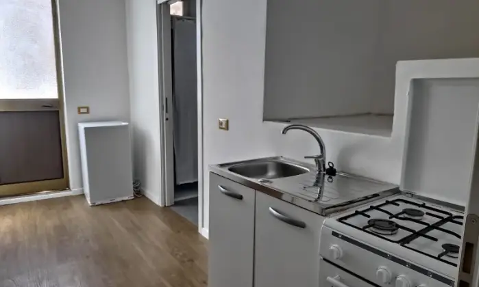 Rexer-CalatafimiSegesta-SUPER-AFFARE-appartamenti-nel-centro-e-vicino-alla-spiaggia-Cucina