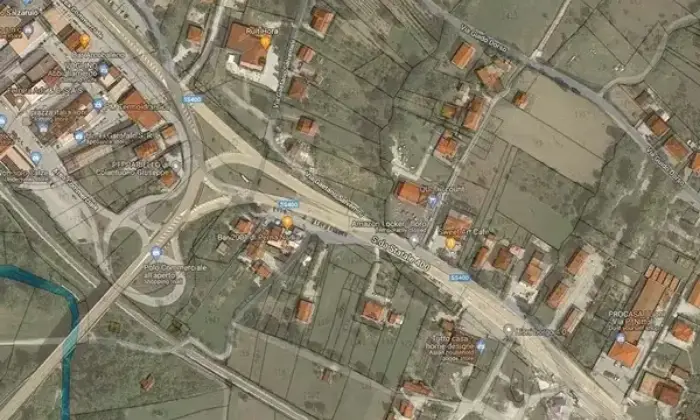 Rexer-Lioni-Abitazione-con-annessi-locali-depositi-e-terreno-Altro