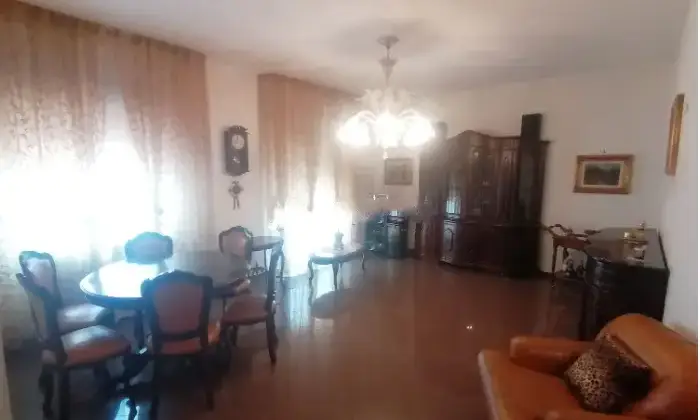 Rexer-Strongoli-Quadrilocale-in-vendita-in-traversa-I-Via-Pianette-Altro