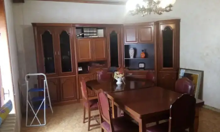 Rexer-Picerno-Quadrilocale-in-vendita-in-via-I-Maggio-Cucina