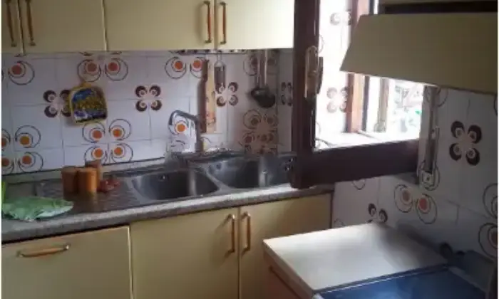 Rexer-Picerno-Quadrilocale-in-vendita-in-via-I-Maggio-Cucina