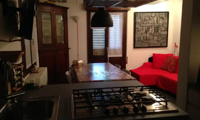 Rexer-Edolo-Appartamento-vista-panoramica-ristrutturazione-completa-immobile-Cucina