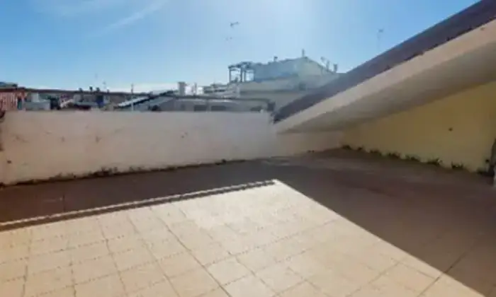 Rexer-Civitanova-Marche-Edificio-autonomo-e-versatile-in-posizione-strategica-Terrazzo